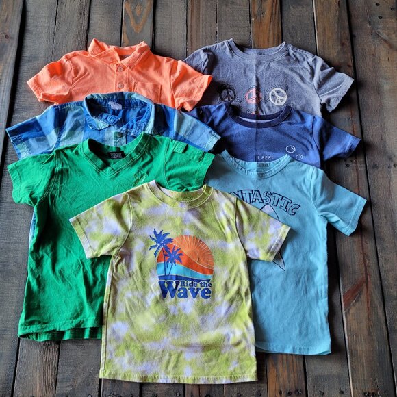 Boys 4T Lot of 7 Shirts - Picture 1 of 4